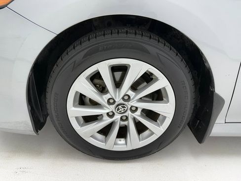 Used 2023 Toyota Camry LE image 7