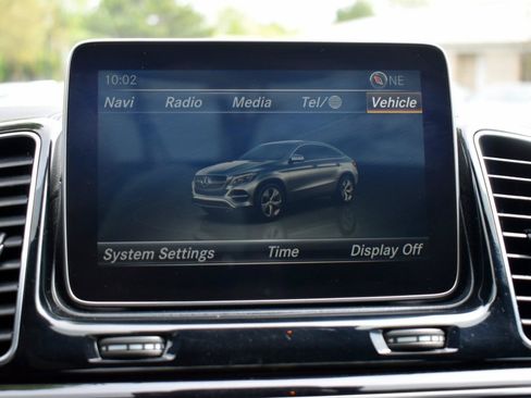 Used 2016 Mercedes-Benz GLE 450 4MATIC Coupe image 18
