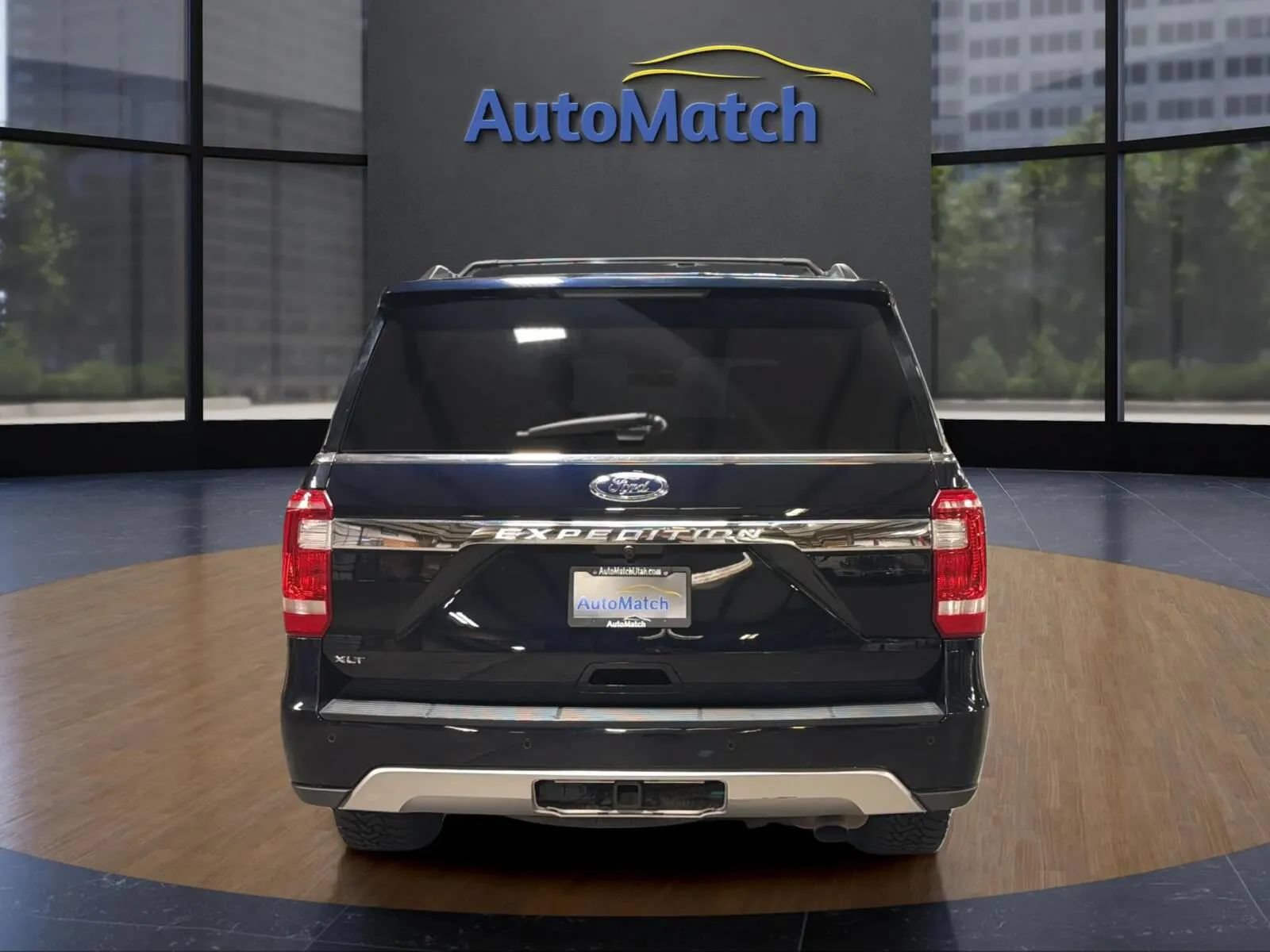 Used 2021 Ford Expedition XLT AWD/4WD image 10