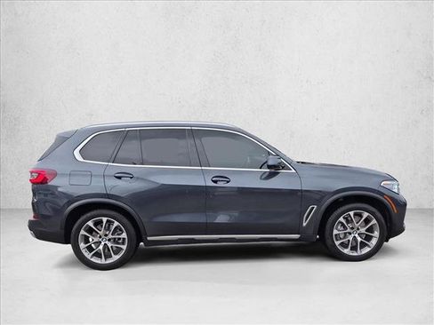 Used 2021 BMW X5 sDrive40i w/ Executive Package 2 RWD image 4