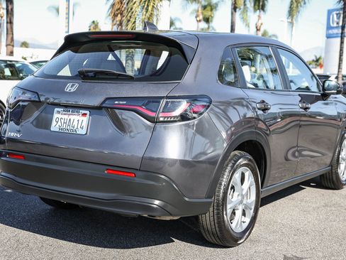 Used 2025 Honda HR-V LX image 7