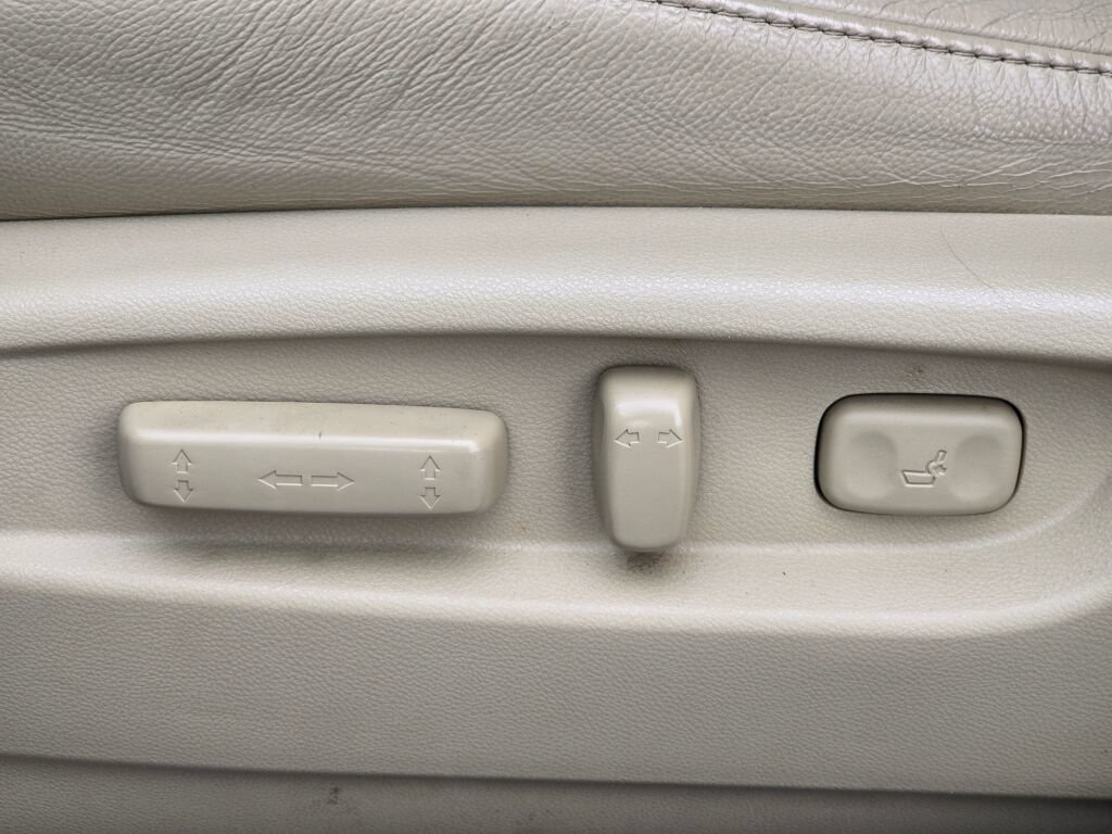 Used 2017 Acura MDX SH-AWD image 27