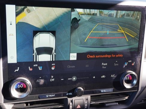 Certified 2024 Lexus GX 550 w/ Accessory Package (Z1) image 16