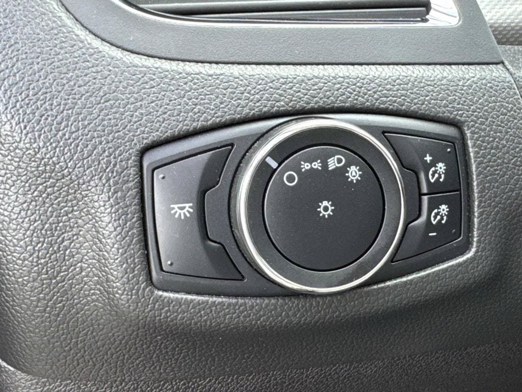 Used 2014 Ford Edge SEL w/ Equipment Group 204A FWD image 30