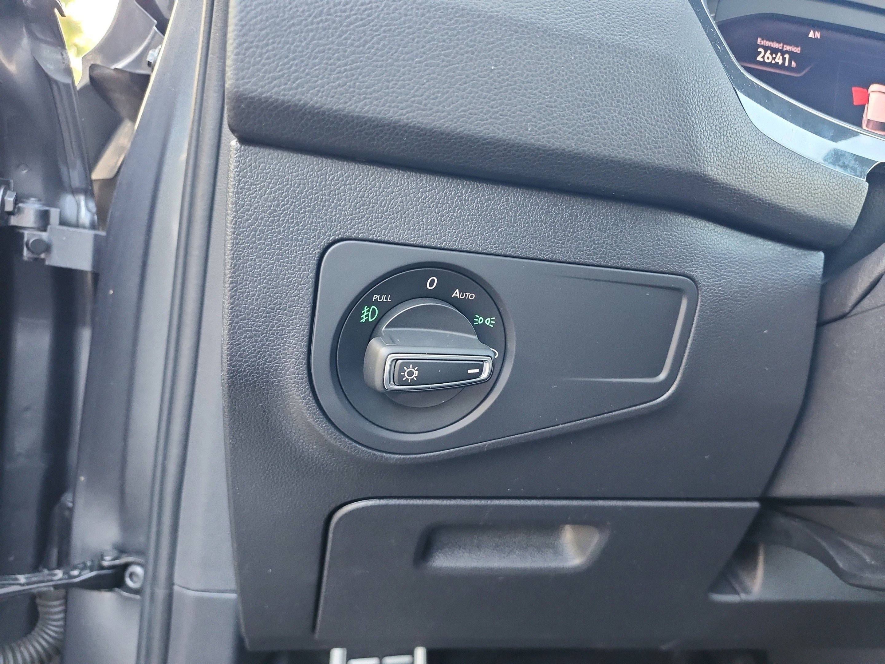 Used 2019 Volkswagen Tiguan S AWD/4WD image 14