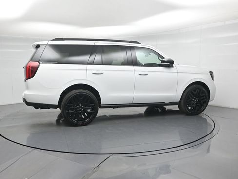 New 2026 Ford Expedition Platinum AWD/4WD image 21