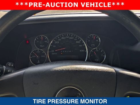 Used 2016 Chevrolet Express 2500 Work Van image 25