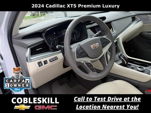 Used 2024 Cadillac XT5 Premium Luxury w/ Technology Package AWD/4WD image 13