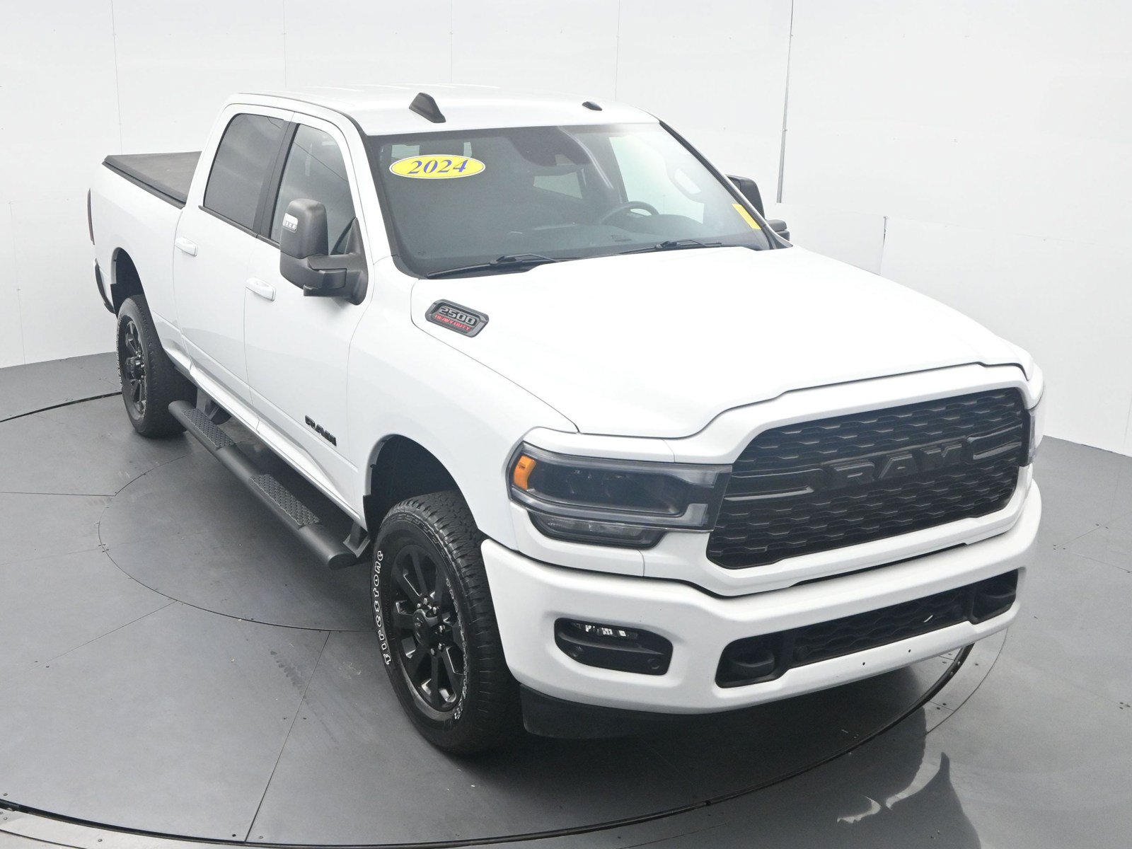 Used 2024 RAM 2500 Big Horn w/ Night Edition AWD/4WD image 26