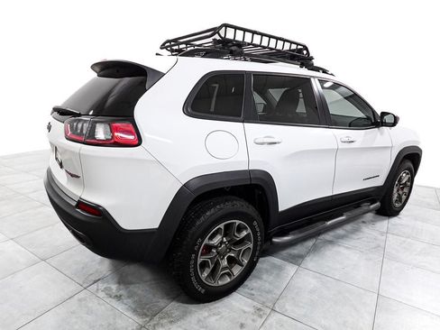 Used 2022 Jeep Cherokee Trailhawk AWD/4WD image 7