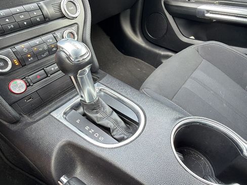 Used 2020 Ford Mustang GT RWD image 28