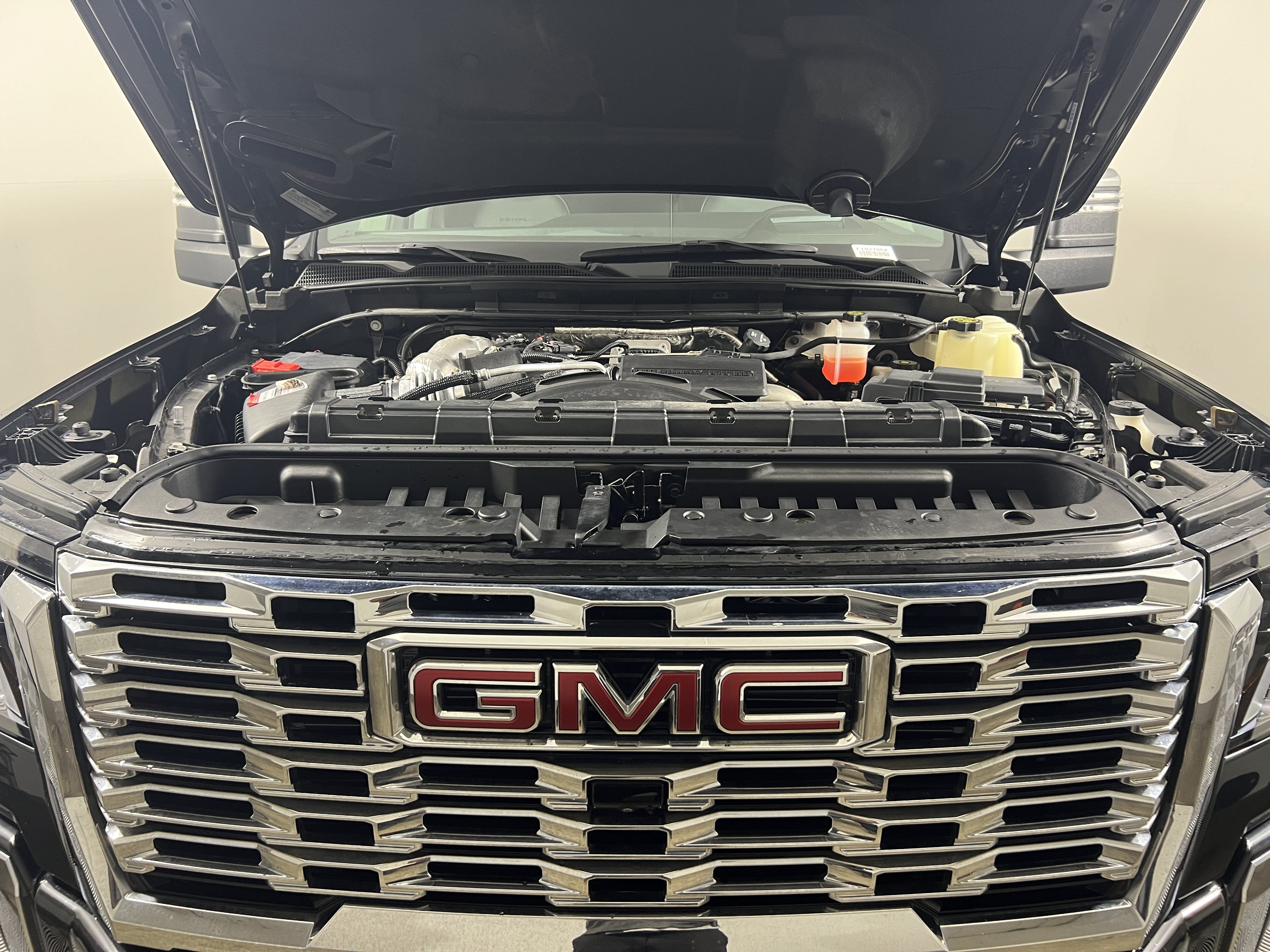 Used 2024 GMC Sierra 2500 Denali w/ Denali Reserve Package AWD/4WD image 20