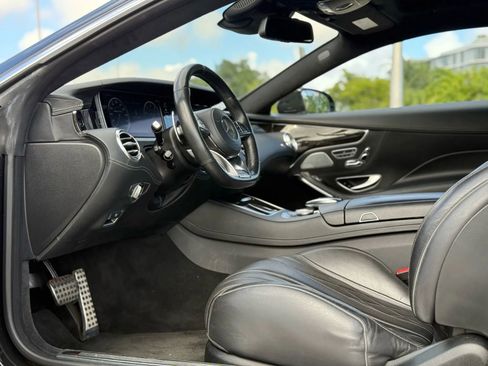 Used 2016 Mercedes-Benz S 63 AMG 4MATIC Coupe image 19