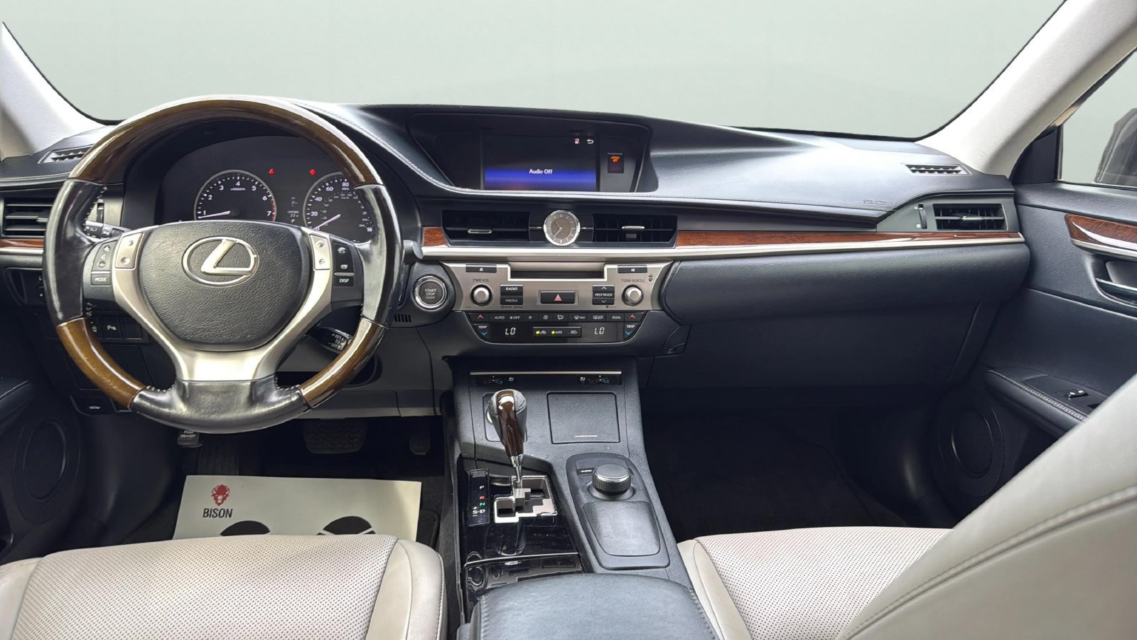 Used 2015 Lexus ES 350 w/ Premium Package FWD image 19