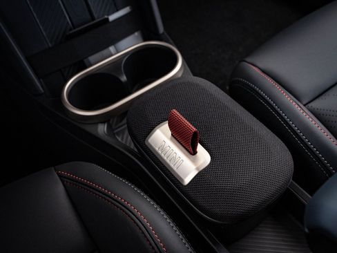 New 2026 MINI Cooper S image 31