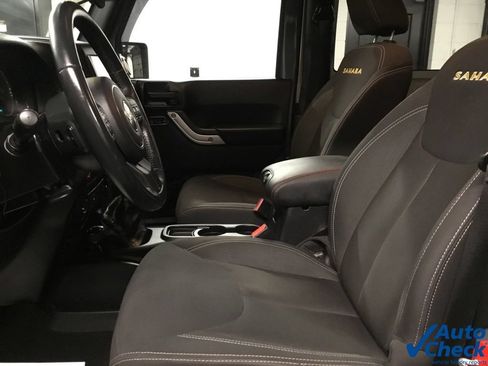 Used 2015 Jeep Wrangler Sahara w/ Connectivity Group AWD/4WD image 26