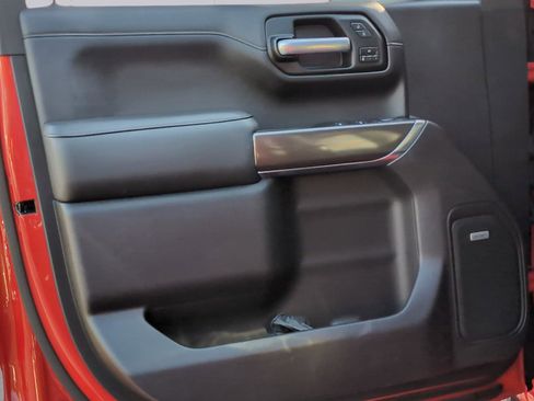 Used 2021 GMC Sierra 1500 AT4 w/ AT4 Value Package image 18