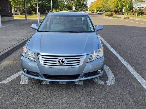 Used 2008 Toyota Avalon Limited FWD image 2