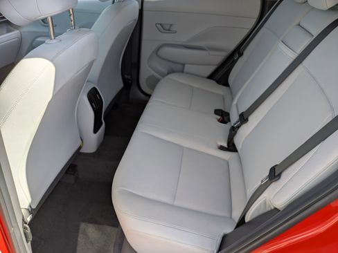 Used 2025 Hyundai Kona SEL image 15