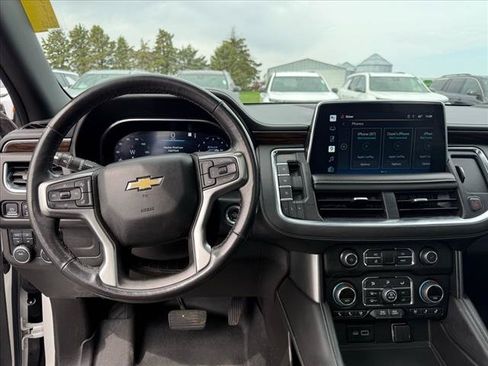 Used 2022 Chevrolet Tahoe Premier w/ Premium Package 2 AWD/4WD image 14