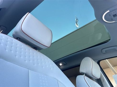 Certified 2024 Hyundai Ioniq 5 Limited image 21