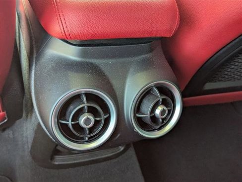 Used 2023 Alfa Romeo Stelvio Veloce AWD/4WD image 16