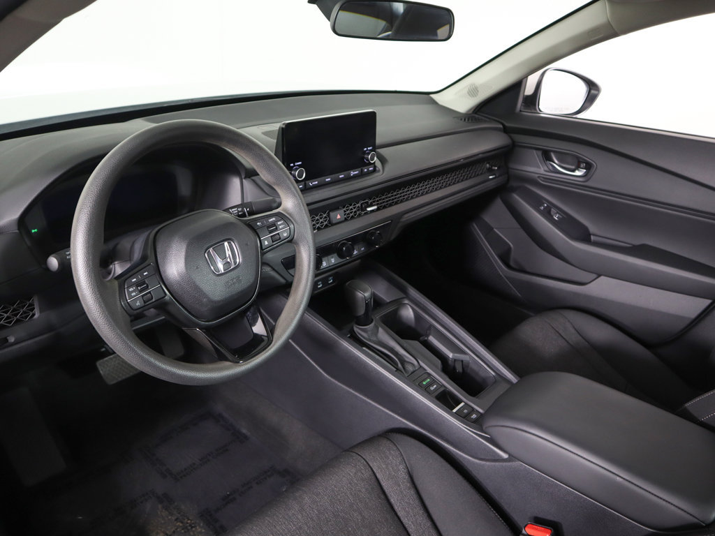 Certified 2024 Honda Accord EX image 27