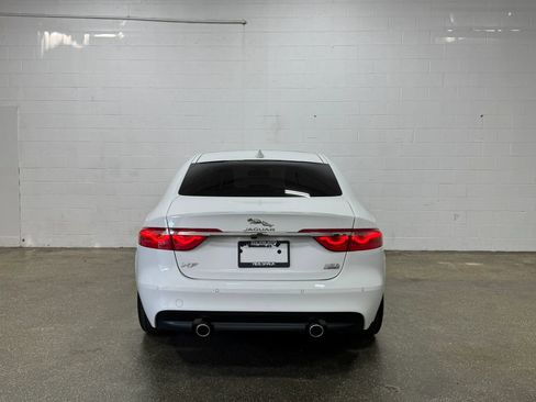 Used 2017 Jaguar XF Premium AWD/4WD image 4