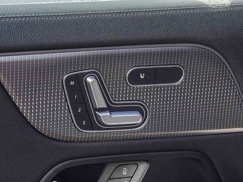 Used 2021 Mercedes-Benz GLA 250 image 20