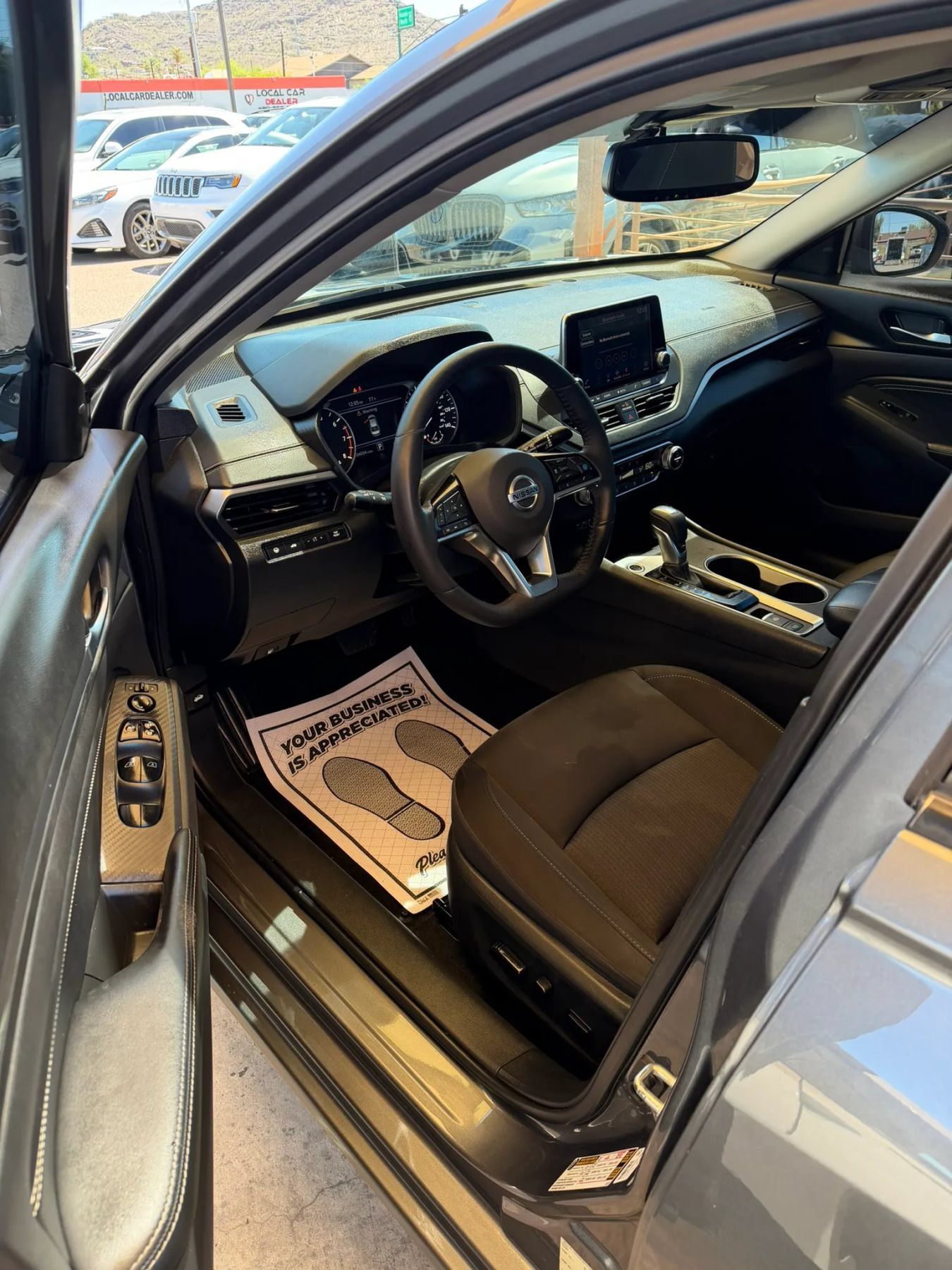 Used 2019 Nissan Altima 2.5 SV AWD/4WD image 9