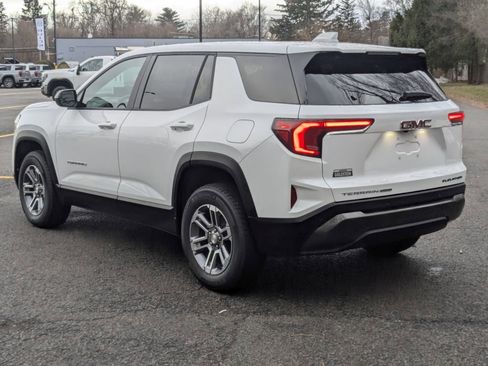 New 2026 GMC Terrain Elevation w/ LPO, Floor Liner Package image 5