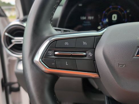 Used 2025 Chevrolet Equinox LT w/ Convenience Package II FWD image 27