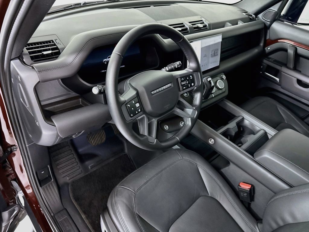 Used 2025 Land Rover Defender 130 S AWD/4WD image 9