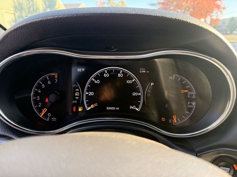 Used 2020 Jeep Grand Cherokee Limited image 20