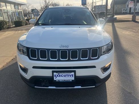 Used 2021 Jeep Compass Limited w/ Sun and Sound Group image 9