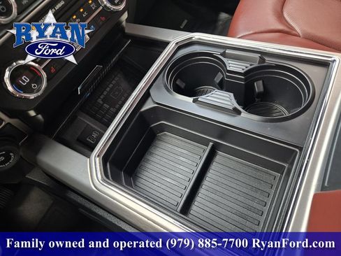 Used 2022 Ford F250 Platinum AWD/4WD image 14