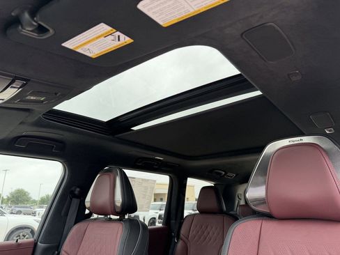 New 2026 INFINITI QX80 Autograph AWD/4WD image 21