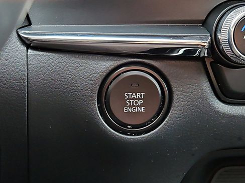 Used 2025 MAZDA CX-30 AWD 2.5 S w/ Preferred Package image 23