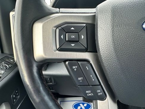 Used 2022 Ford F250 Platinum w/ Snow Plow Prep Package AWD/4WD image 28