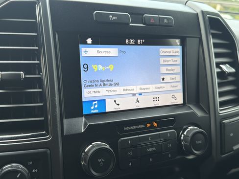 Used 2019 Ford F150 XLT w/ Equipment Group 302A Luxury AWD/4WD image 5