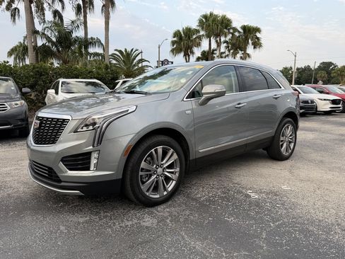 Used 2023 Cadillac XT5 Premium Luxury FWD image 9