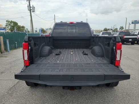 Used 2022 Ford F450 Platinum w/ FX4 Off-Road Package AWD/4WD image 9
