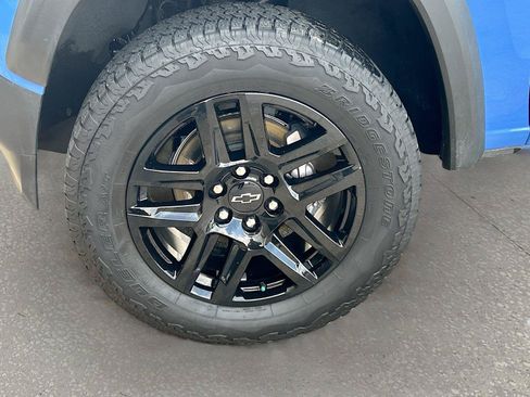 Used 2025 Chevrolet Colorado Trail Boss AWD/4WD image 40
