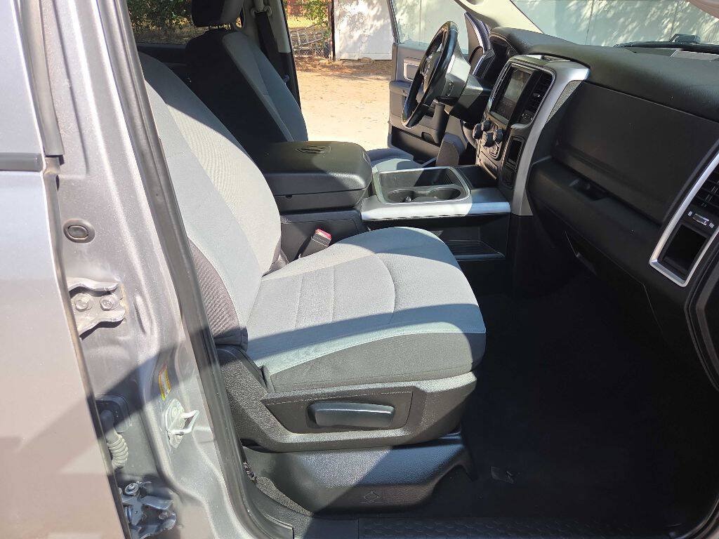 Used 2022 RAM 1500 Classic SLT w/ Electronics Group RWD image 32