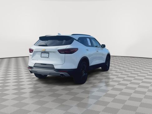Certified 2023 Chevrolet Blazer LT AWD/4WD image 8