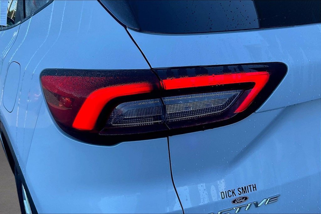 Certified 2025 Ford Escape Active AWD/4WD image 23