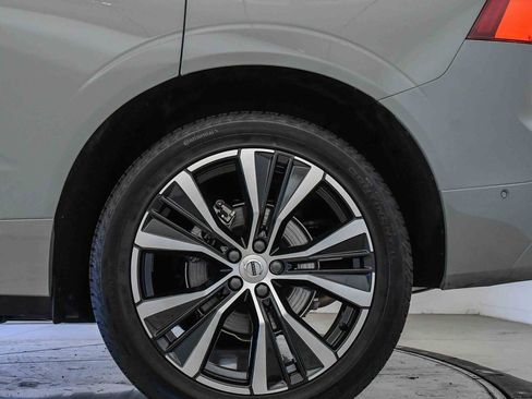 Certified 2025 Volvo XC60 B5 Plus w/ Protection Package Premier image 11