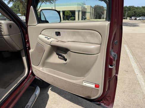 Used 2001 Chevrolet Silverado 1500 LS w/ Off-Road Chassis Pkg AWD/4WD image 14