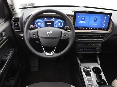 Used 2025 Ford Bronco Sport Big Bend w/ Convenience Package image 12