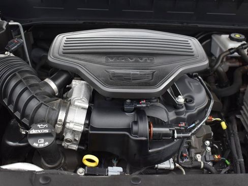 Used 2020 Cadillac XT6 Premium Luxury image 43